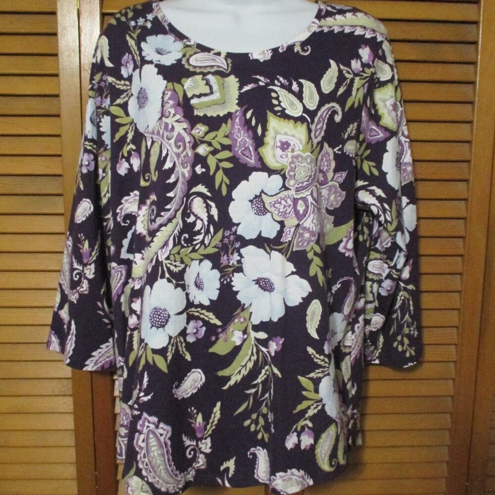 Chico's top purple floral w/back zipper 3/4 sleeves soft & stretchy size L (2)
